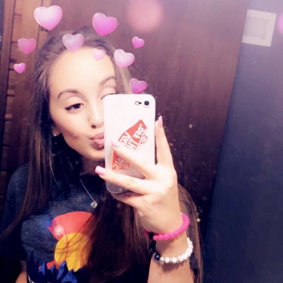 Meet your Posher, Logan - Picture 1 of 1